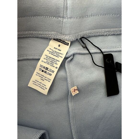 Alphalete Short Women's‎ Small Blue Stretch Packets NWT - Picture 3 of 5